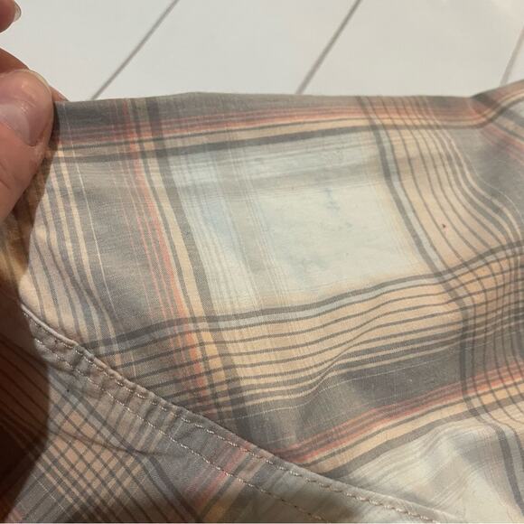 Carhartt Pink White Plaid Button Front Shirt Top Women’s Size Small‎ - Picture 5 of 15